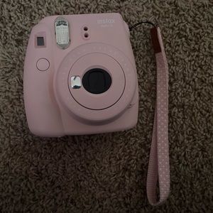 polaroid camera